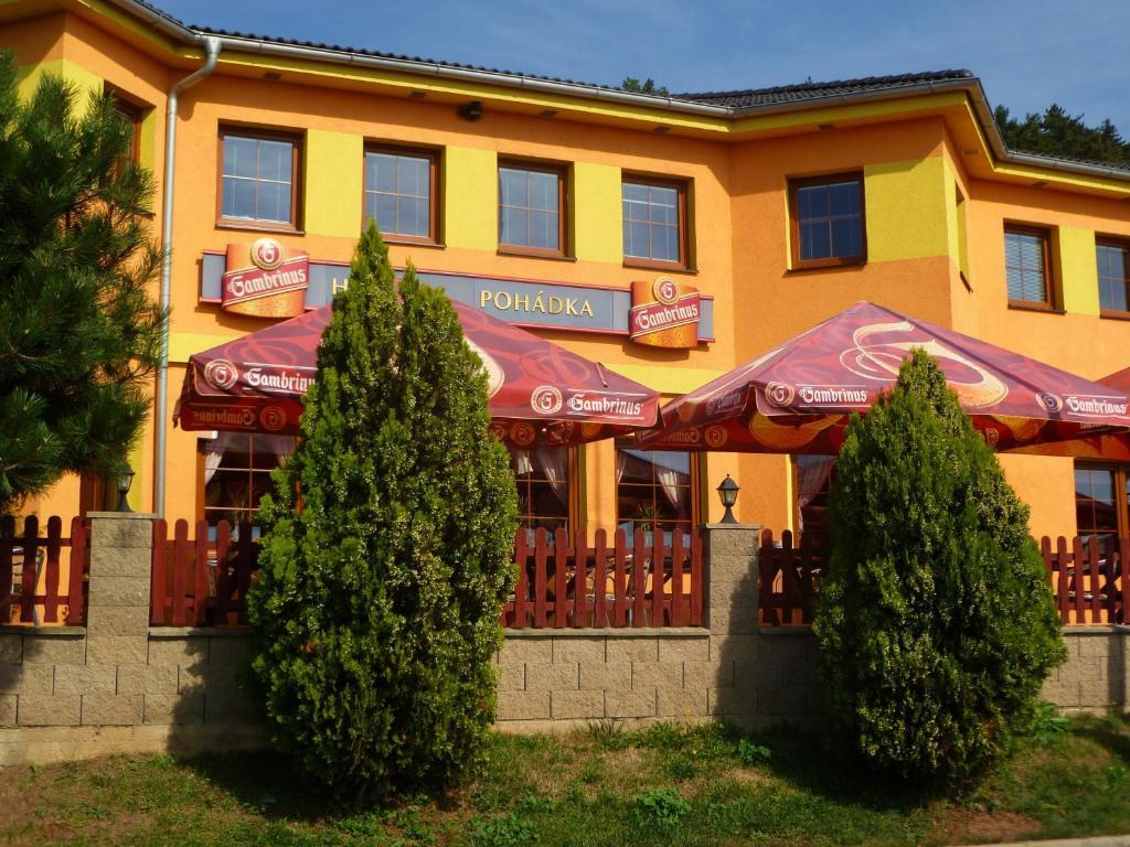 Hotel Pohadka Most Buitenkant foto